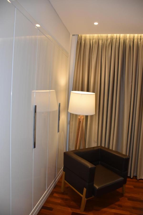 Hotel Ergi'S ドゥラス エクステリア 写真