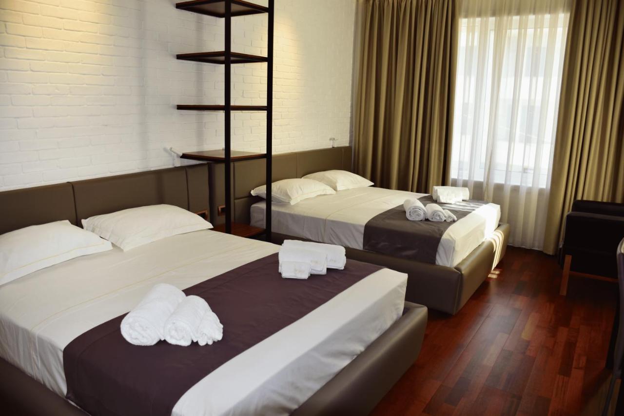 Hotel Ergi'S ドゥラス エクステリア 写真